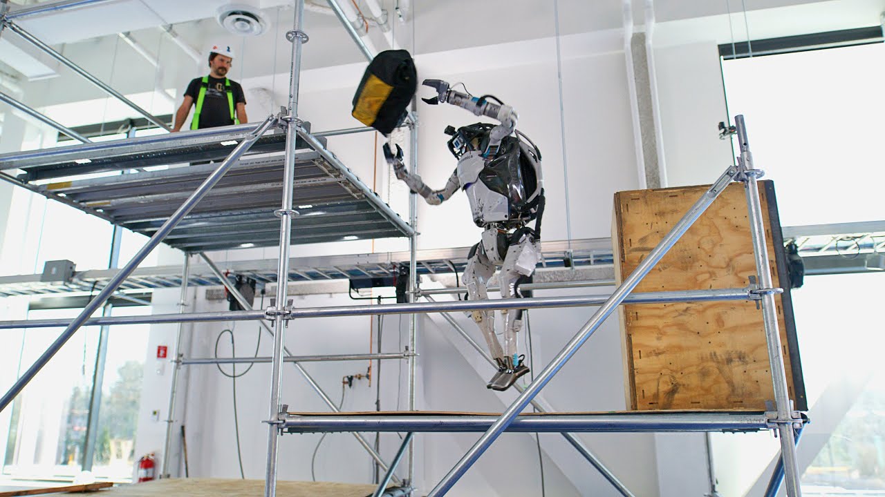 Atlas Gets a Grip: Manipulation and acrobatics in the demo check 5 Atlas Gets a Grip: Manipulation und Akrobatik im Demo-Check – Vorschaubild zum Hersteller-Video